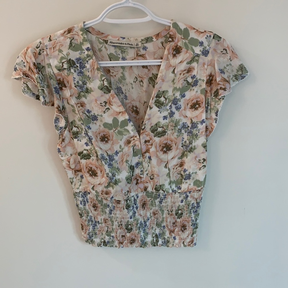 Abercrombie floral top